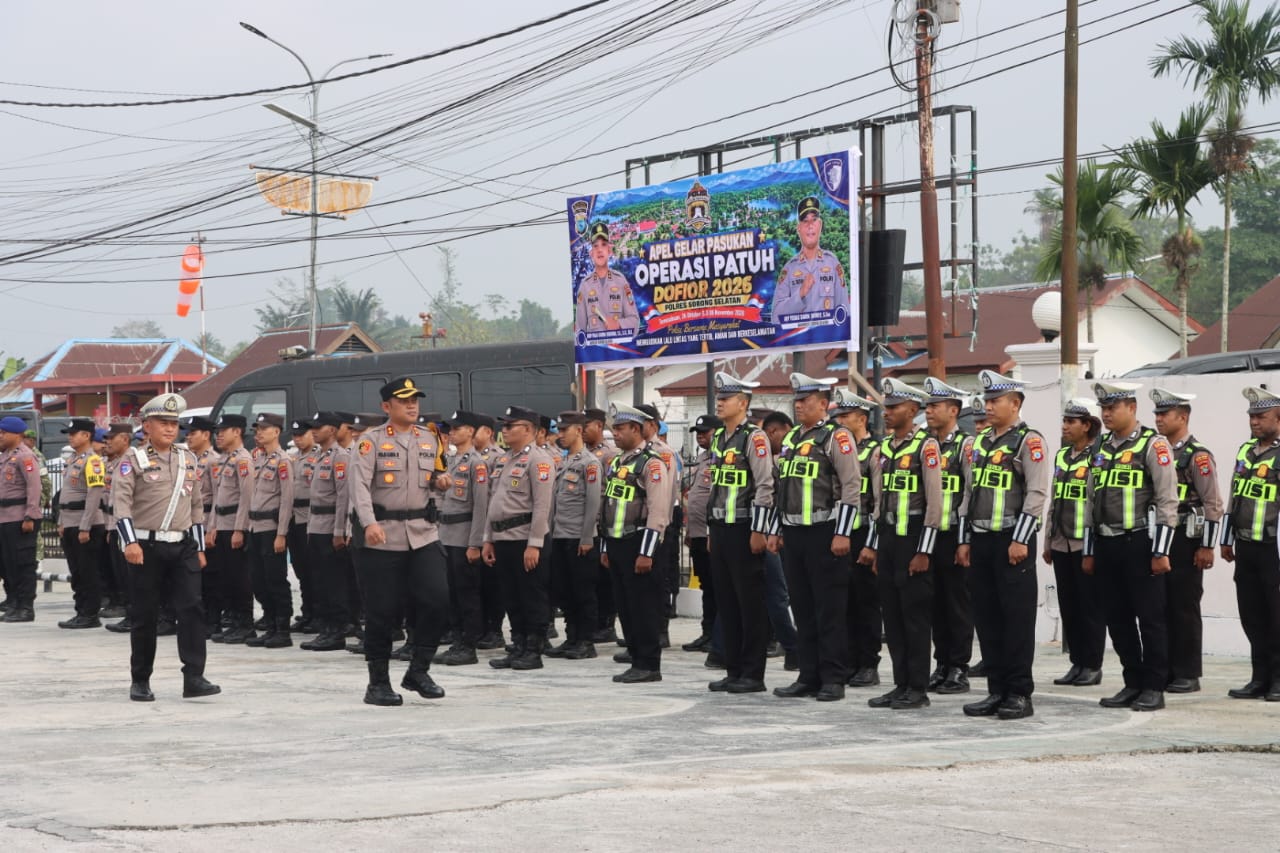 Kapolres Sorong Selatan Pimpin Apel Gelar Pasukan Operasi Patuh Dofior 2026